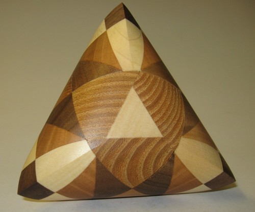 Tetrahedron (archive)
